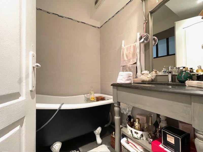 Appartement - 94 m² - 4 pièces