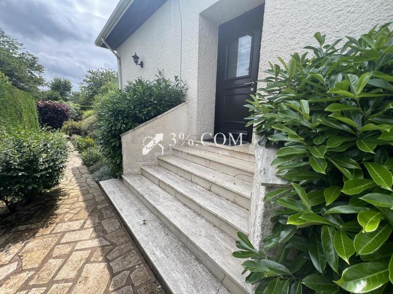 Maison - 100 m² - 6 pièces