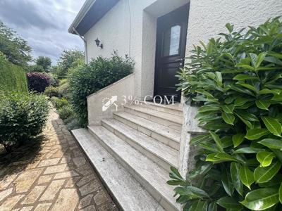 Maison - 100 m² - 6 pièces