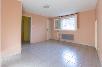 Maison traditionnelle - 85 m² - 5 pièces