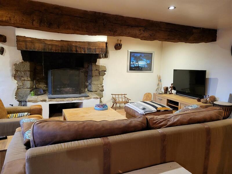 Propriété - 288 m² - 10 pièces