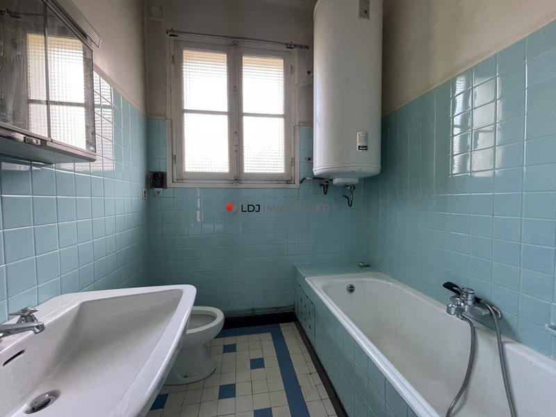 Appartement - 85 m² - 4 pièces