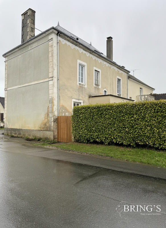 Maison - 144 m² - 5 pièces