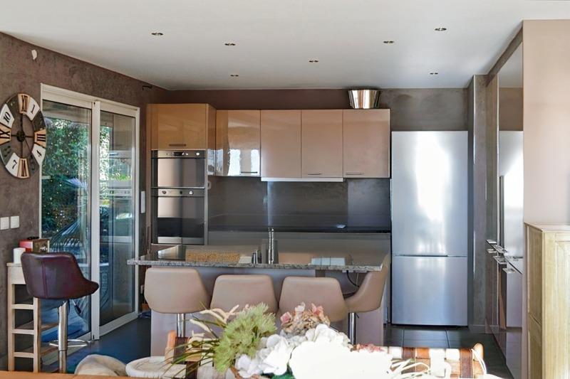 Appartement - 216 m² - 7 pièces