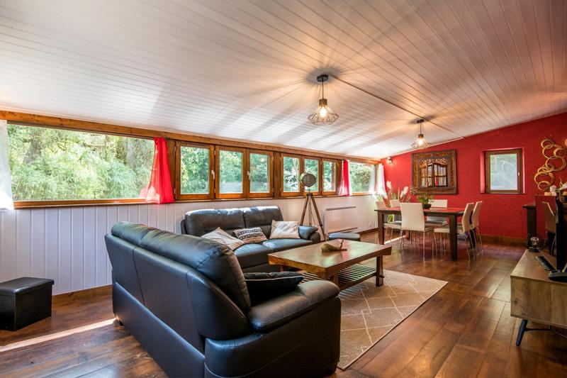 Maison - 157 m² - 7 pièces