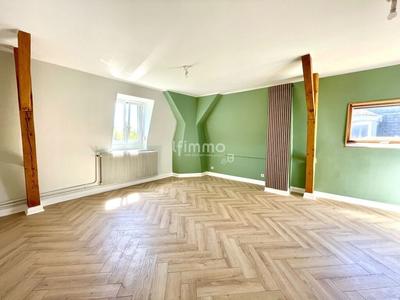 Appartement - 114 m² - 4 pièces