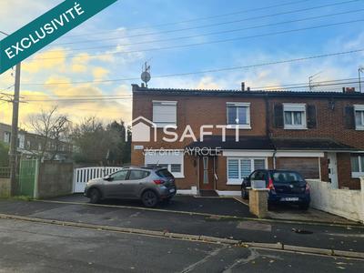 Maison - 105 m² - 6 pièces