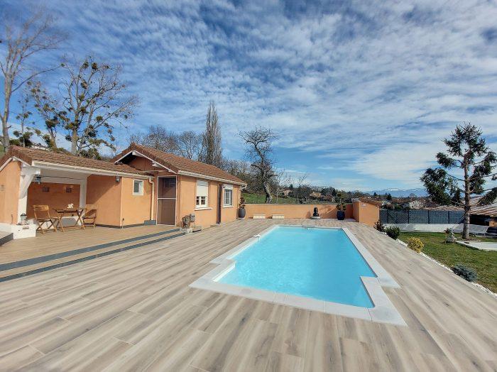 Maison - 170 m² - 6 pièces