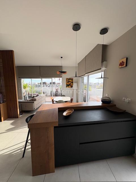 Appartement - 111 m² - 4 pièces