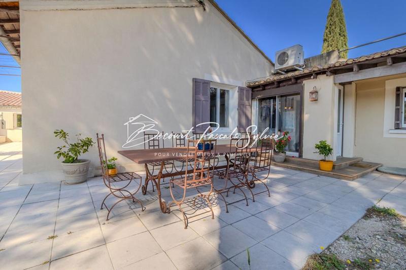 Villa - 210 m² - 6 pièces