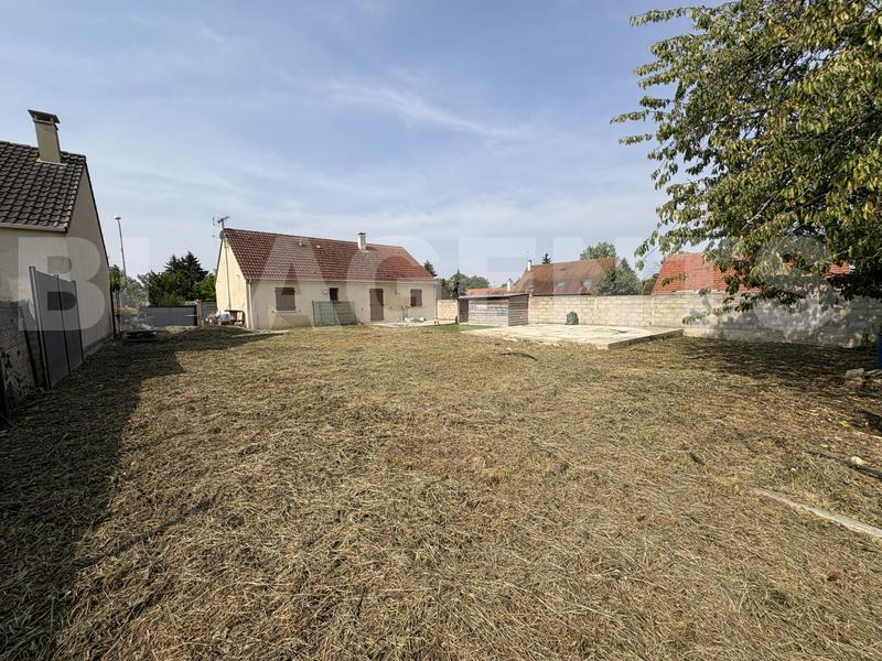 Maison traditionnelle - 96 m² - 5 pièces