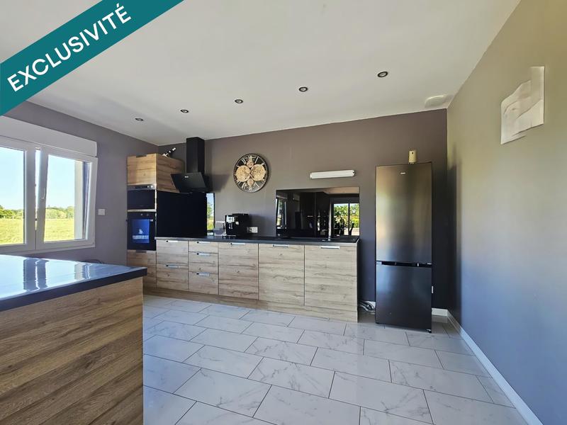 Maison - 94 m² - 4 pièces