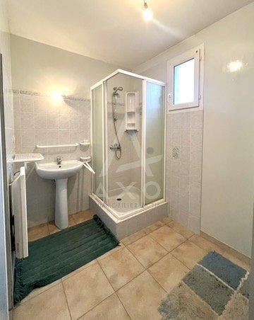 Maison - 174 m² - 5 pièces