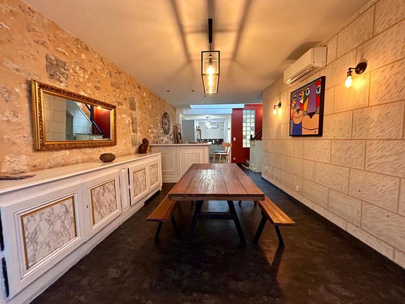 Maison - 121 m² - 4 pièces