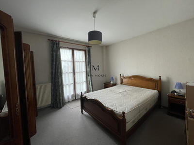 Maison - 161 m² - 5 pièces