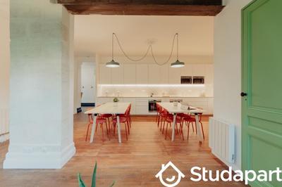 Chambre - 11 m² - 1 pièce