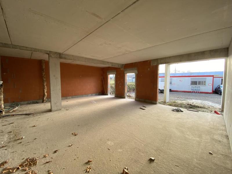 Local commercial - 198 m² - 1 pièce