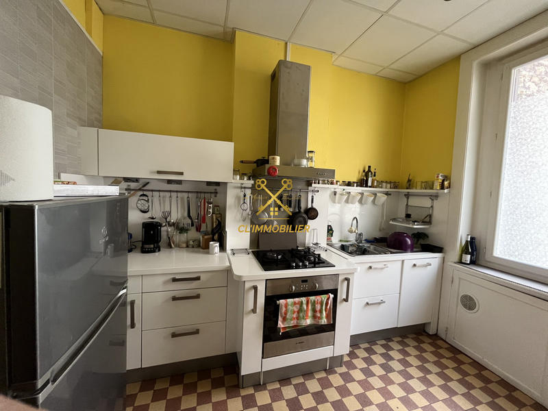 Appartement - 105 m² - 5 pièces