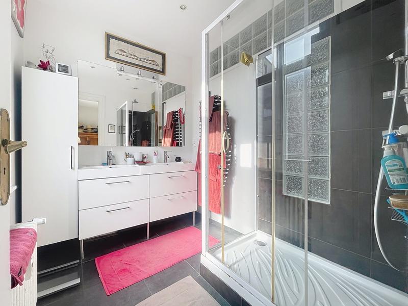 Appartement - 138 m² - 4 pièces