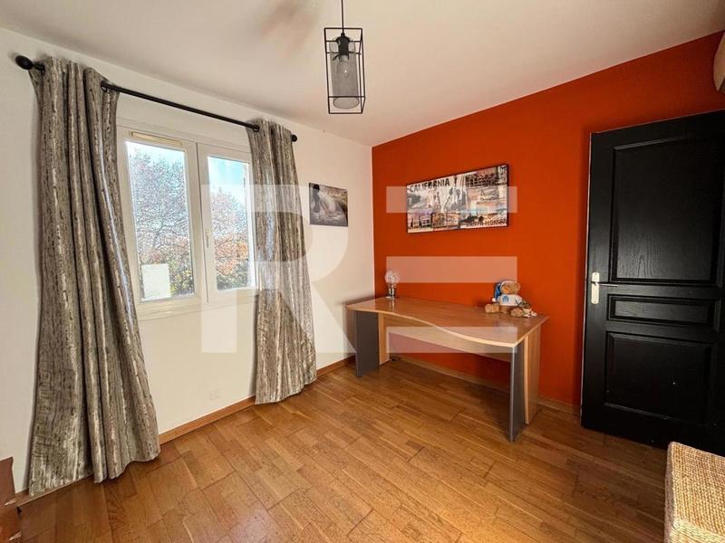 Maison - 107 m² - 4 pièces