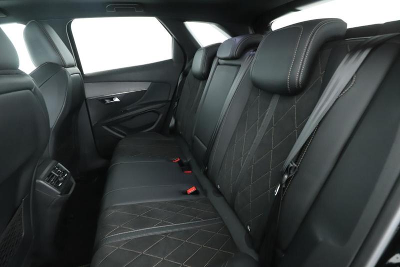 Peugeot 3008 2.0 Blue-HDi Gt Eat8 180 ch