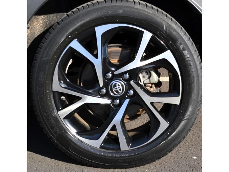 Toyota c-Hr Hybride 1.8l Dynamic