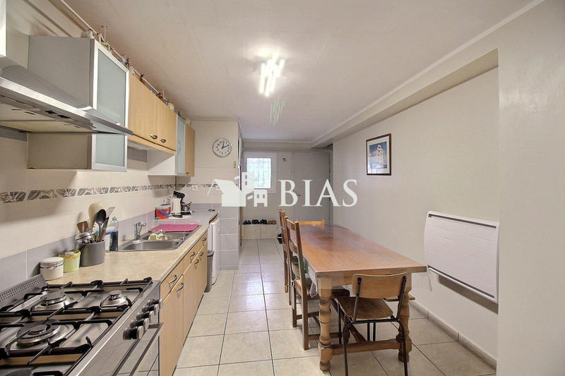 Maison - 146 m² - 7 pièces