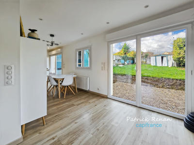 Maison - 90 m² - 5 pièces