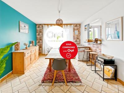 Maison de ville - 98 m² - 4 pièces