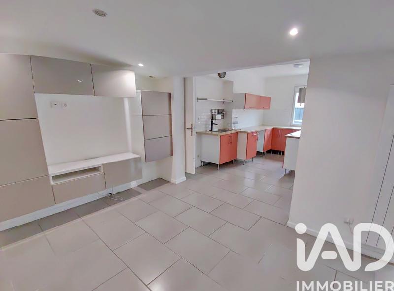 Maison - 83 m² - 5 pièces