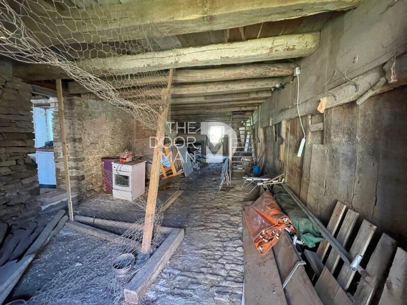 Maison - 345 m² - 7 pièces