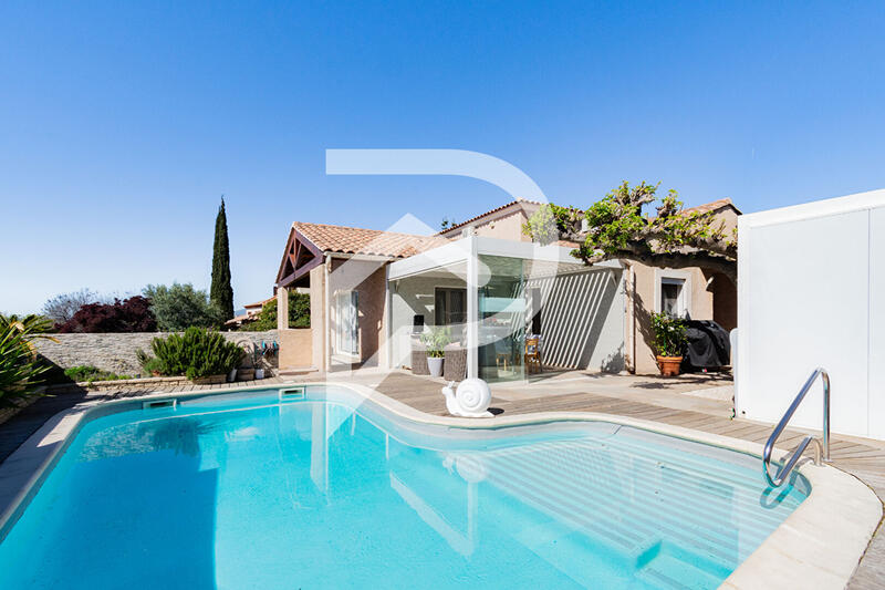 Villa - 155 m² - 6 pièces