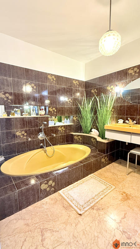 Maison - 140 m² - 7 pièces