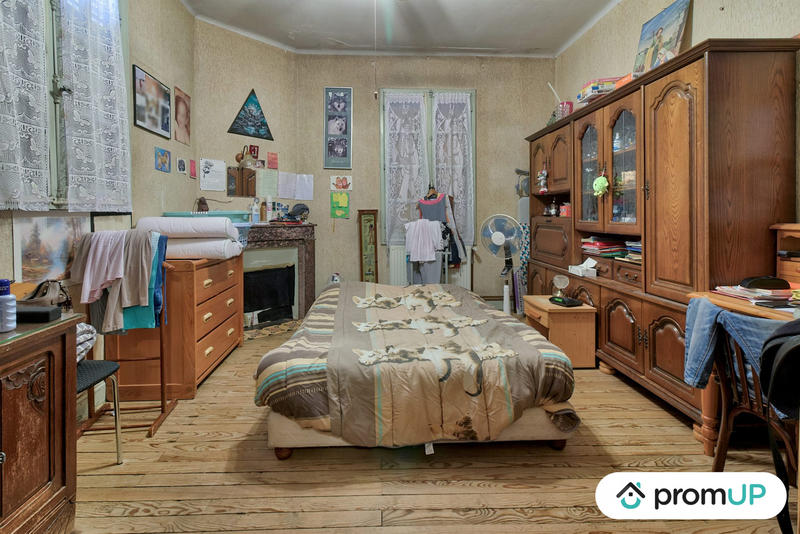 Maison - 200 m² - 7 pièces