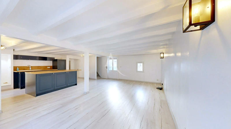 Maison - 136 m² - 5 pièces