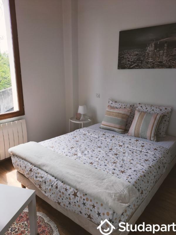 Chambre - 15 m² - 1 pièce