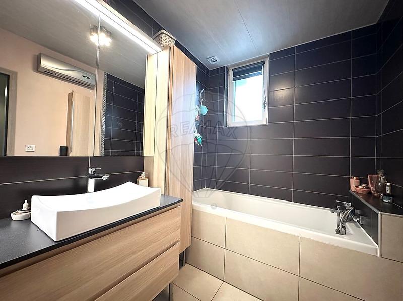 Maison de ville - 178 m² - 5 pièces