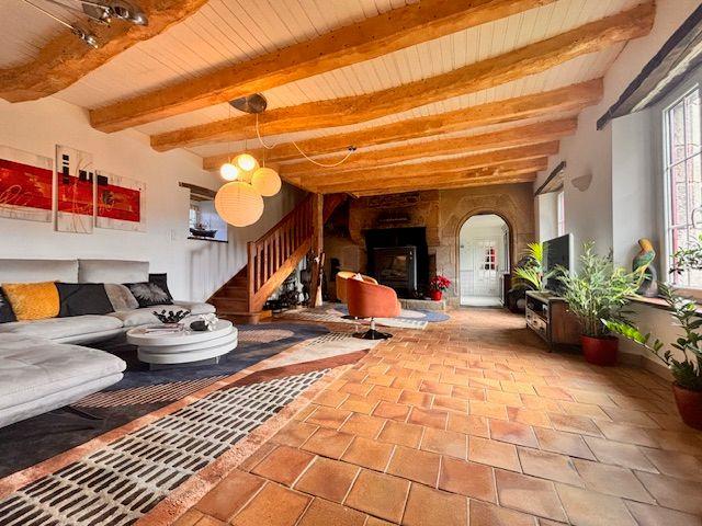 Maison - 190 m² - 5 pièces