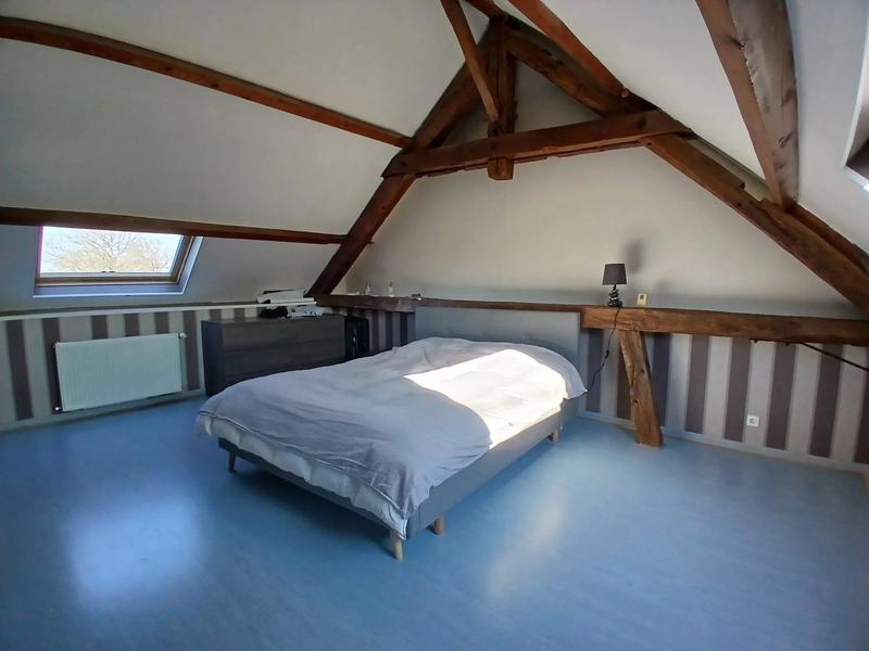 Maison - 228 m² - 6 pièces