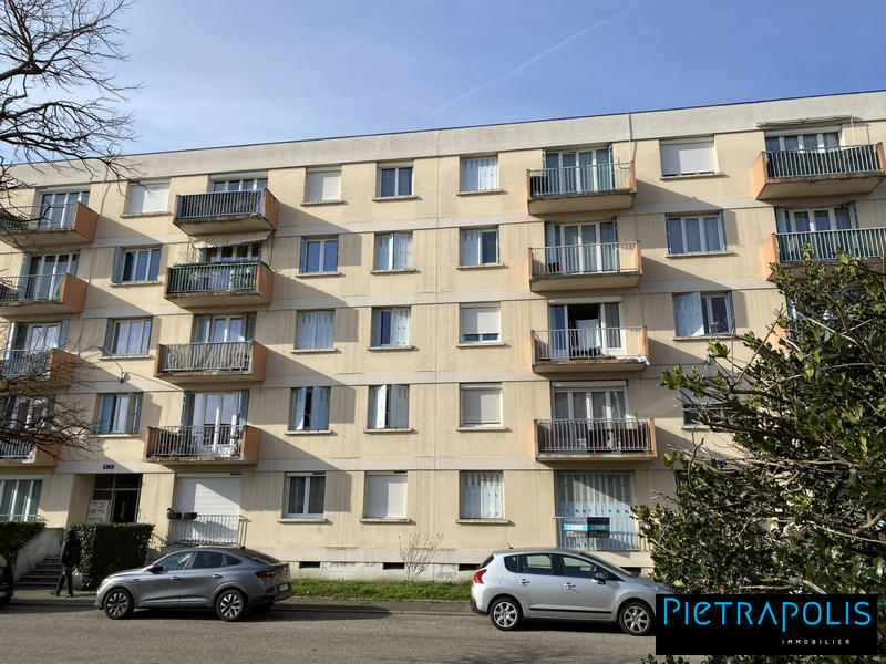 Appartement - 65 m² - 3 pièces