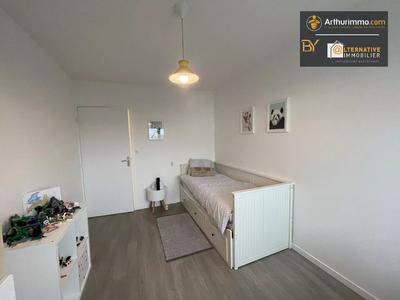 Maison - 85 m² - 4 pièces