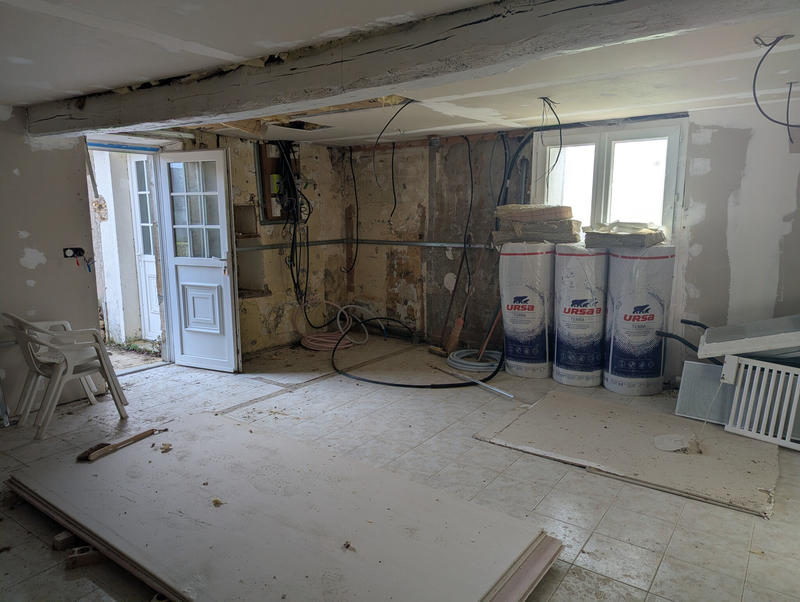 Maison - 96 m² - 3 pièces