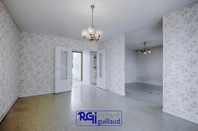 Maison - 77 m² - 4 pièces