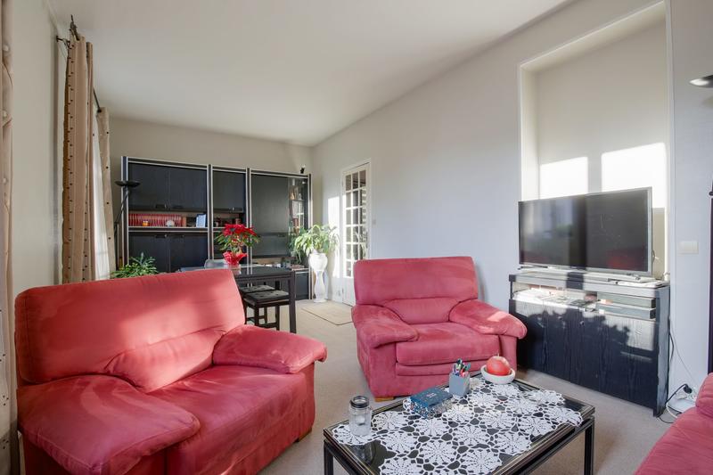 Maison - 175 m² - 11 pièces