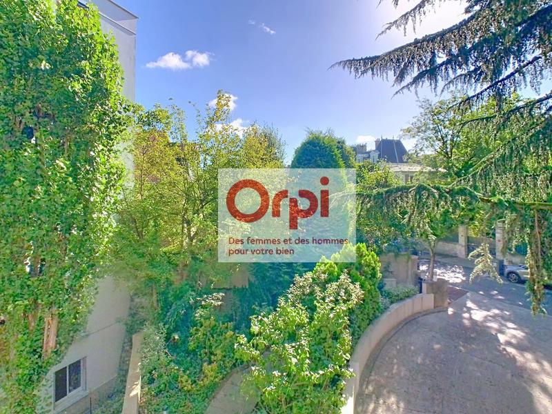 Studio - 36 m² - 1 pièce