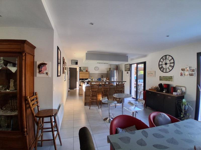 Maison - 140 m² - 6 pièces