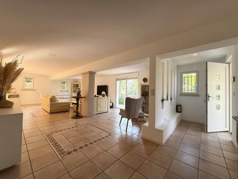 Maison - 178 m² - 6 pièces