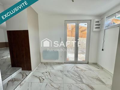 Maison - 80 m² - 3 pièces