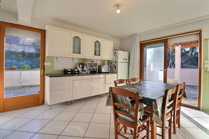 Maison - 142 m² - 6 pièces