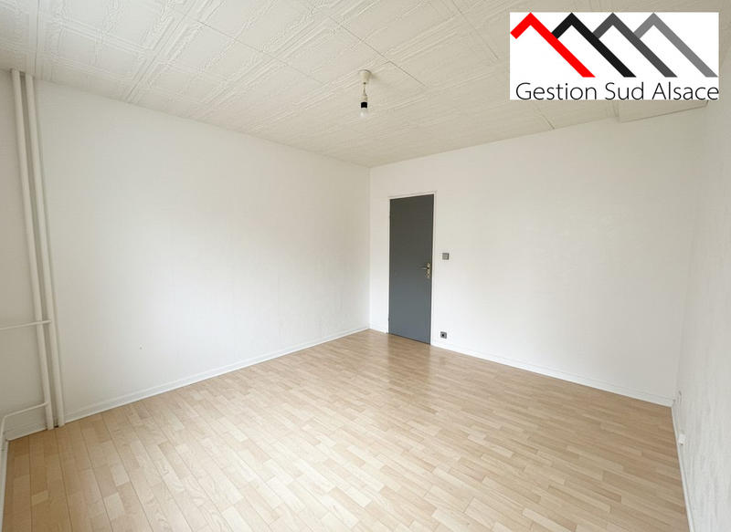 Appartement - 87 m² - 5 pièces